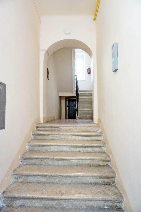 Apartments Epulon Pula Buitenkant foto